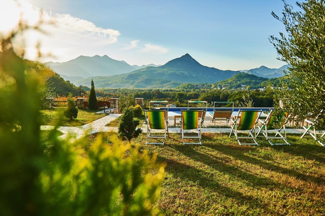 Eco Resort Cermeniza Вірпазар Екстер'єр фото